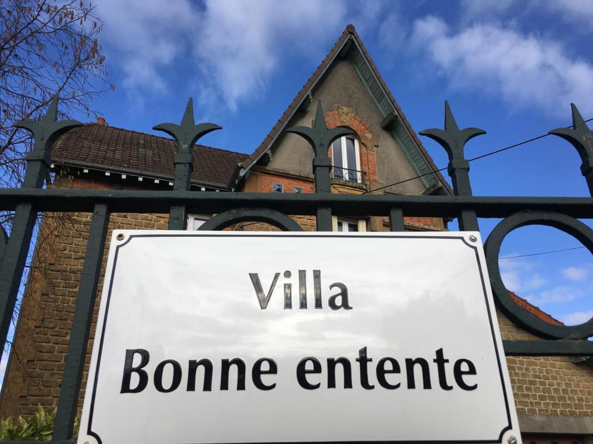 Villa Bonne Entente Donchery Exteriör bild
